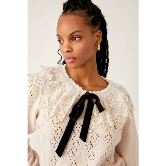 Free People Hold Me Closer Lace Yoke Sweater In Pearl Combo Small - Picture 2 of 7